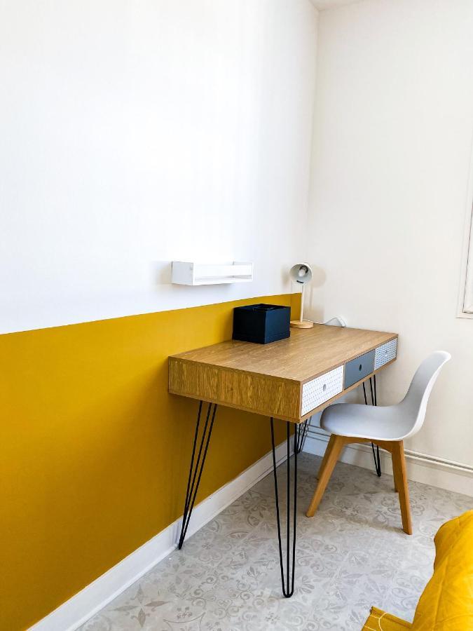 Appartement Familial Proche D'Un Site Historique ペリグー エクステリア 写真