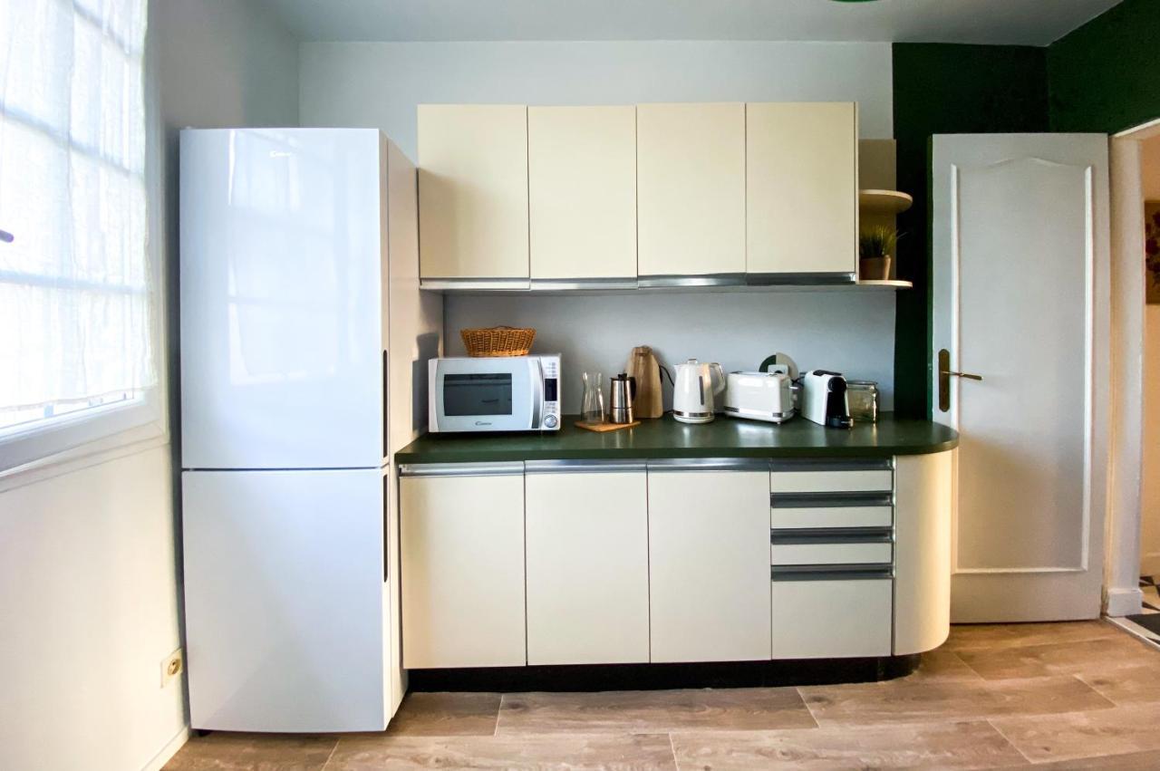 Appartement Familial Proche D'Un Site Historique ペリグー エクステリア 写真
