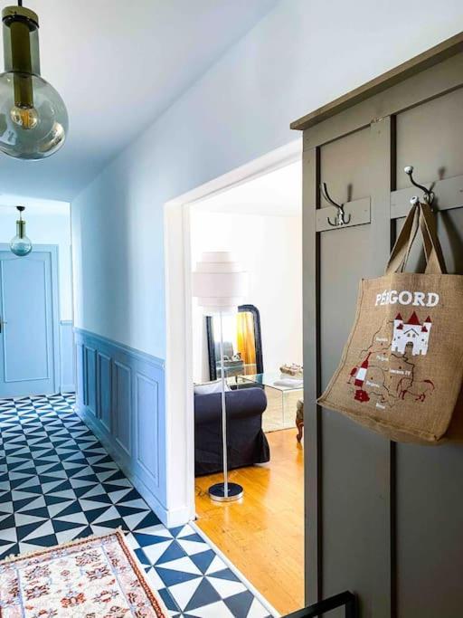 Appartement Familial Proche D'Un Site Historique ペリグー エクステリア 写真